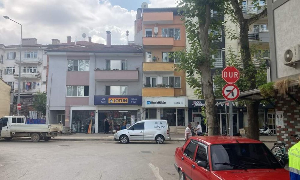Yenişehir de bazı cadde ve sokaklarda düzenleme yapıldı.