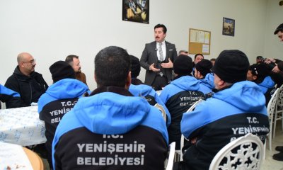 BAŞKAN ERCAN ÖZEL TEMİZLİK İŞÇİLERİYLE BİR ARAYA GELDİ